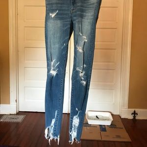 ripped american eagle jeans